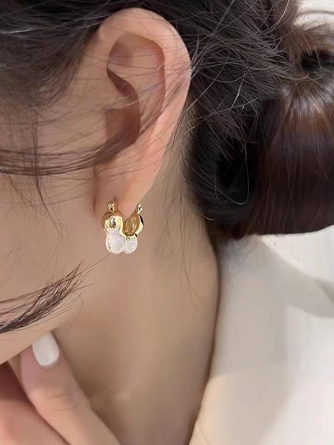 Blossom Shaped Dangle