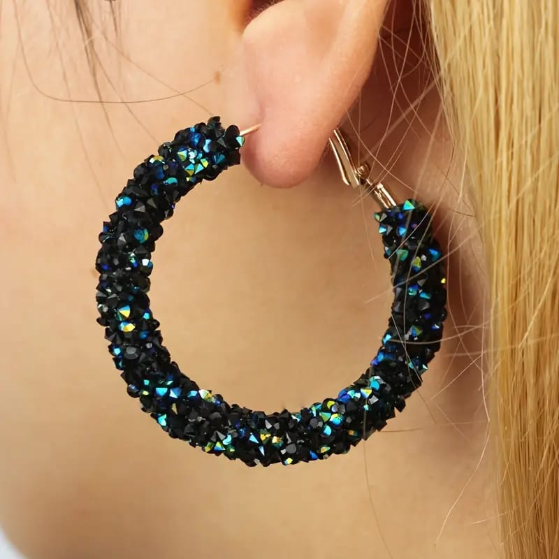 Sparkling Circle Design Earring